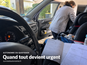 Conducteur vérifiant calmement l’entretien et le niveau de carburant de sa voiture avant une journée de déplacements familiaux.